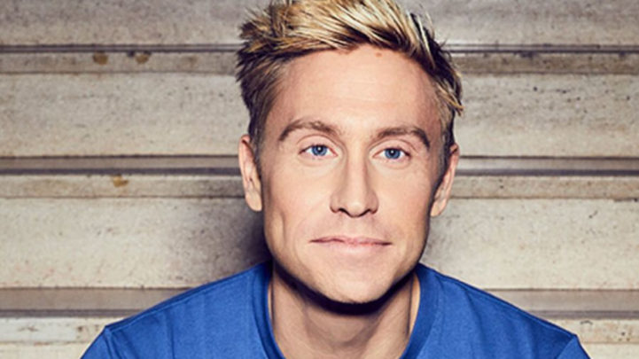 Russell Howard – Warm Up (14+)